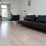 Tommy\'S Apartment